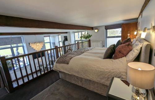 The Dairy, Yealand Redmayne in a rural setting, bring your dogs and horse - Photo 11