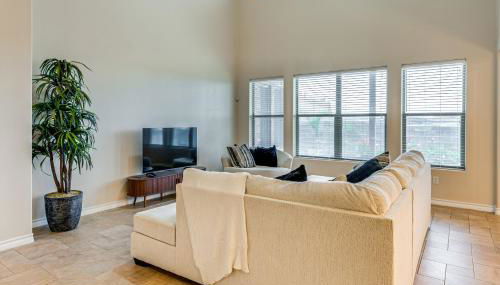 7 Mi to Lake Casa Blanca Laredo Family Home! - Foto 5