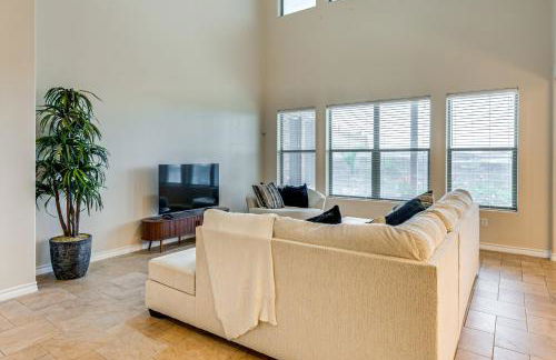 7 Mi to Lake Casa Blanca Laredo Family Home! - Foto 5