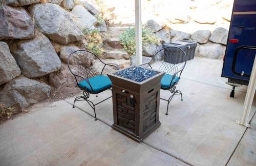 Charming WinnieTrailer with Cozy Private Patio Escape - Photo 11