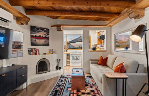 Scenic Santa Fe Downtown Escape - Foto 1