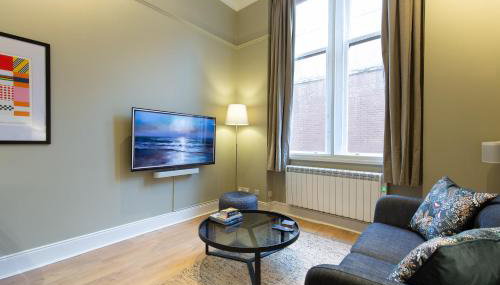 Quiet City Centre, King & Sofa Bed - Foto 1