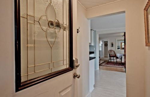 Back Cove - Large Sunny 2 Bedroom Condo - Foto 6