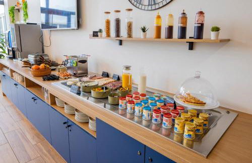 All Suites Appart Hôtel - Le Havre Centre - Les docks - Foto 37