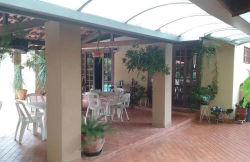 Chácara Linda e Aconchegante com 300mega Internet, Quadra Beach Tennis e Mesa de Sinuca - Foto 6