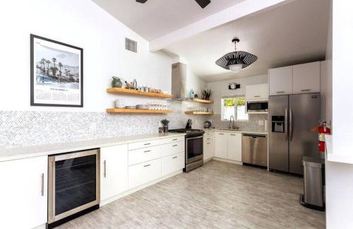 Mid-century Gem w Secret 4th Bedroom Near Downtown - Foto 17