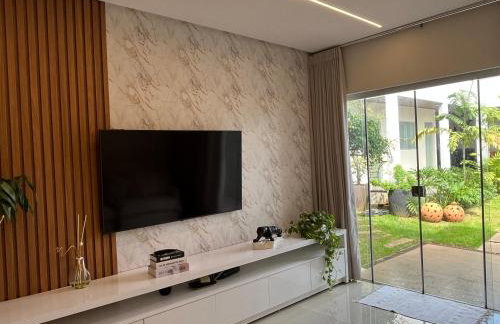 Belíssima casa próximo ao altodromo e flamboyant - Foto 19