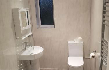 Sighthill 3 Bedrooms with Private Garden - Foto 19