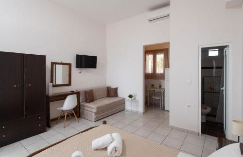 Nikolatos Apartments - Photo 11