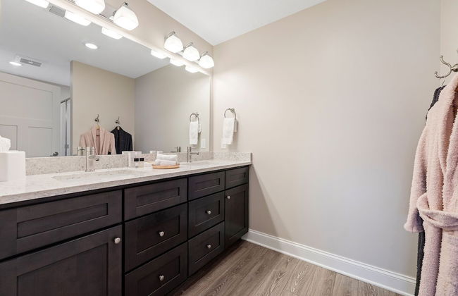 539 Bay St. Lake View Condo Unit 202W - Foto 21