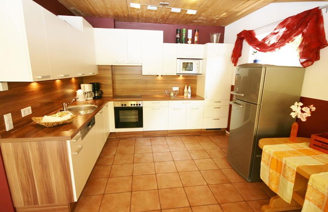 Spacious Chalet in Piesendorf With Sauna - Foto 7