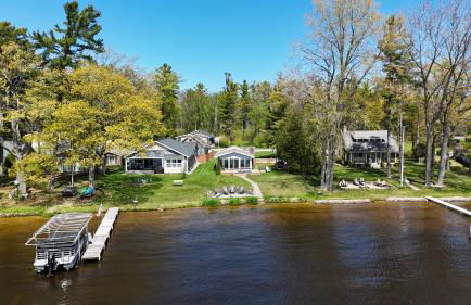 Loon Lodge - Lakefront with Private Dock! - Foto 1