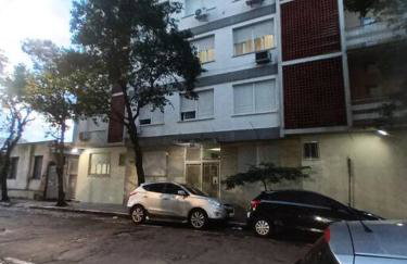 Ap no Bom Fim prático confortável e perto de tudo - Foto 5