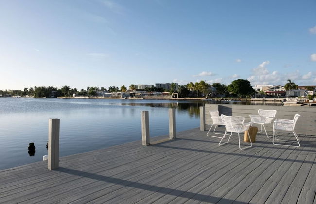 Vistamar Private Waterfront Home Pool - Photo 54