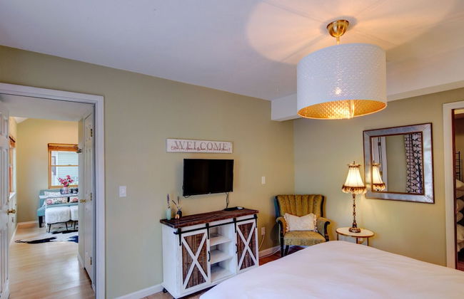 2BD Chic Cottage Mtns Walk Everywhere - Foto 5