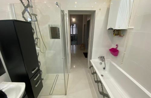 Apartament F21 Deluxe w Bielawie - Widok na Góry Sowie - Foto 17