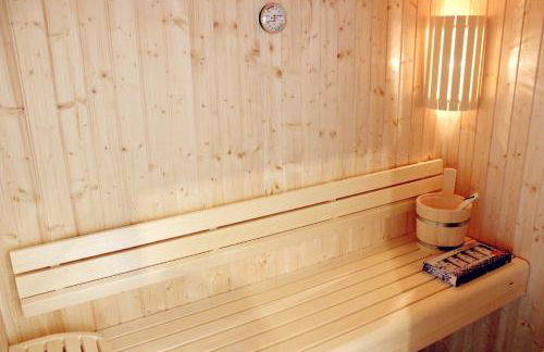 FerienHAUS Marta am Diemelsee im Sauerland mit eigener Sauna, Garten, Terrasse, Balkon und Blick auf den See - Foto 30