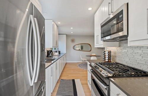 Marbella Lane - Chic Abode w Mountain Skyline - Foto 18