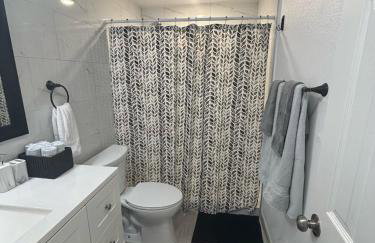 Charming 3BR Family Retreat Near Tarpon Springs - Foto 15