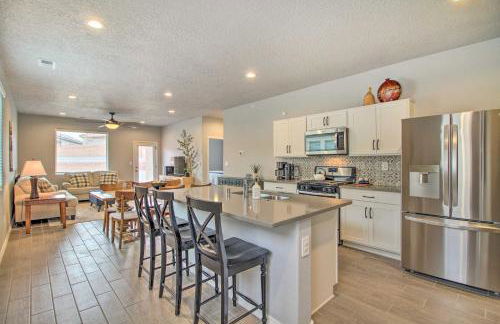 Family-Friendly Rio Rancho Home Near Old Town - Foto 1