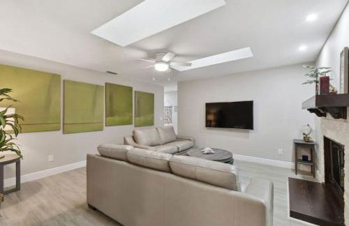 Red Royalty Pool, King Bed, Yard - Foto 22