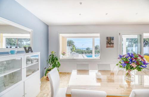Preciosa villa con piscina, jardín y vistas al mar WIFI - Foto 15