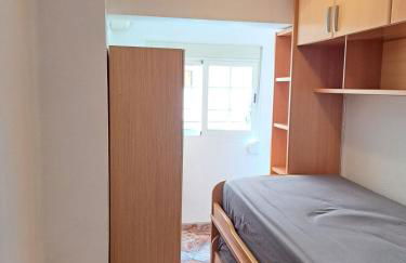 una habitación en un piso compartido - Foto 3