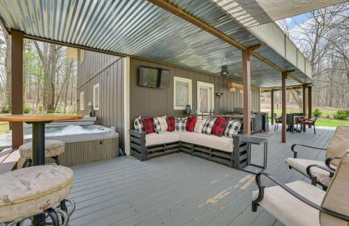 Private Hot Tub and Deck Gaylord Family Home! - Foto 29