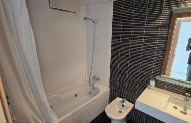 Piscina y Pádel al lado del Mar - Foto 16