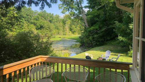 On Belanger Pond - Foto 5