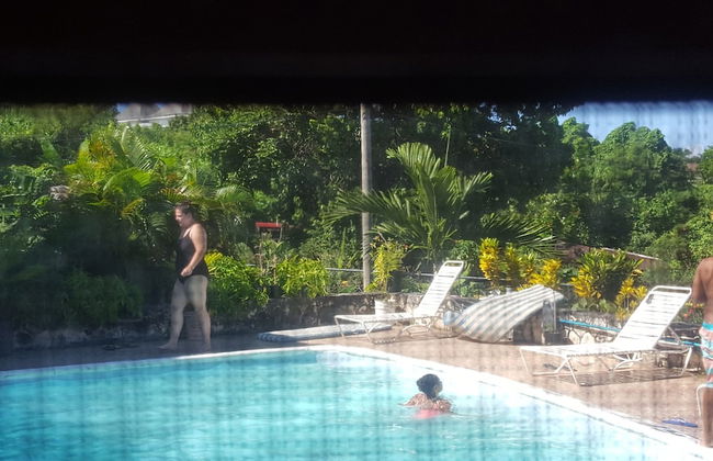 Holiday House Second floor Ste - Photo 16