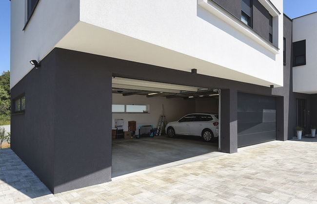 Apartment in Croatia Near Adriatic Coast - Photo 33