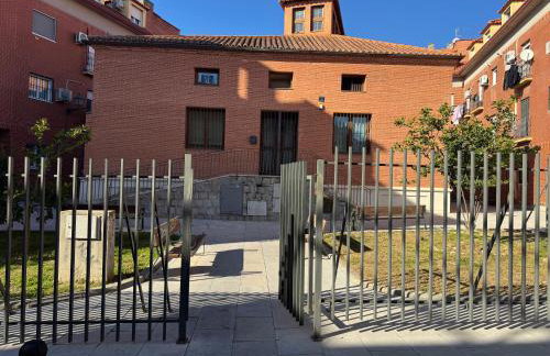 Apartamentos Melisa - Madrid - Photo 11