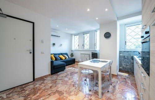 Iris Apartment with Jacuzzi - Easy City Access - Foto 9