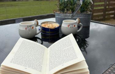 Bridie -rose with wood tub country retreat mini zoo - Foto 29