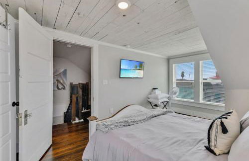 Island Time with Heated Pool Walk to Beach and Pleasure Pier - Foto 24