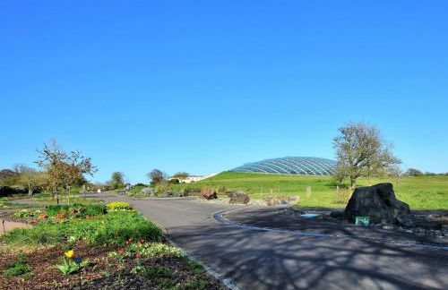 4 Bed in Llangyndeyrn CWRTY - Photo 28