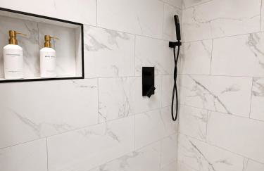 3BR Luxury Wine Country Escape - Foto 34