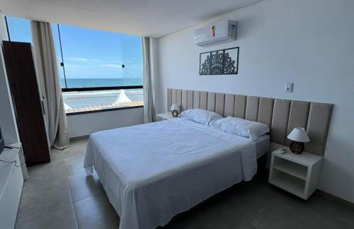 Apartamento Pé na Areia - Ótima Localização - Conforto à beira-mar - Foto 1