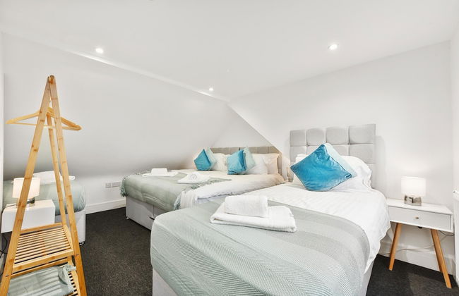 Rochfords Serviced House with 5 Bedrooms - Foto 2