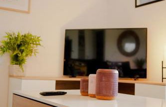 Lumimizan- Spacieux, grand balcon, wifi, lac et plage - Foto 30