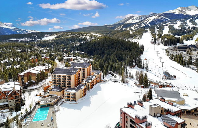 Marriott's Mountain Valley Lodge at Breckenridge - Photo 1