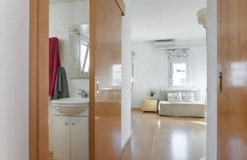 ApartEasy - Lightly, central and quiet apartment - Foto 3