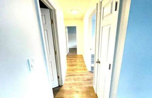 Private Ranch - Entire Home - 3 Bed Room - Hot Tub - King Bed - Fenced Yard - Pets & Kids Welcome - Game Shed - Free WiFi - Foto 43