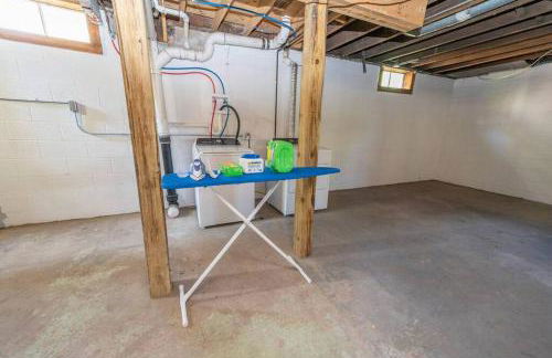 Downtown Retreat, Hot Tub, Firepit, Grill - Foto 42