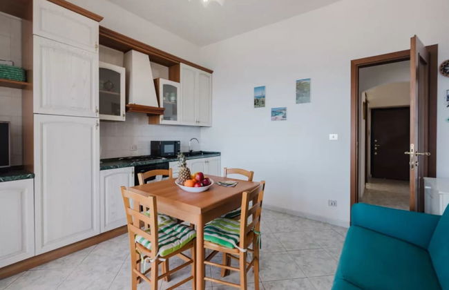 Breathtaking Seaview Apartment in Porto Torres - Foto 7