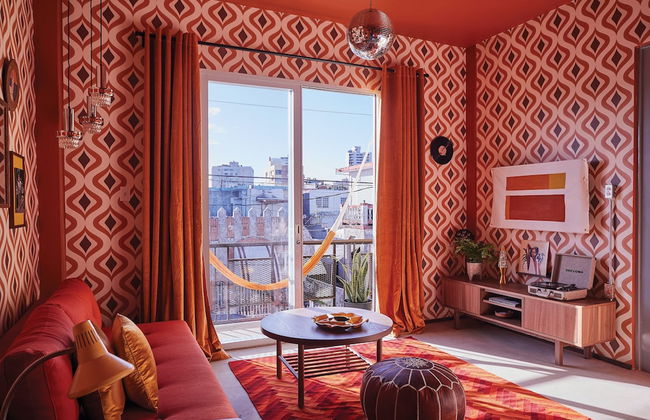 MOOD HAUS by DW - 70's Retro Stays - Photo 17