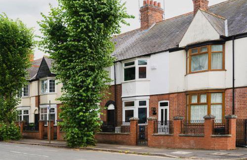 The Willow, Stylish & Central Home with Parking - Foto 17