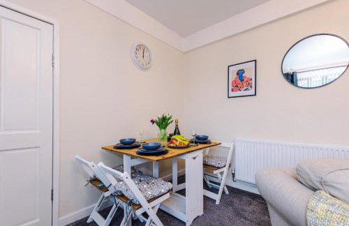 2 Bedroom Home Sleeps 4 Ideal for Long Stays and Business Trips - Foto 61