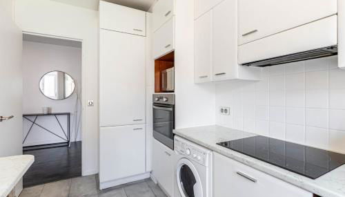 GuestReady - Elegant stay with private balcony - Foto 3